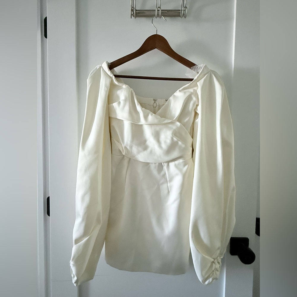 House of CB Chic White Long Sleeve Dress